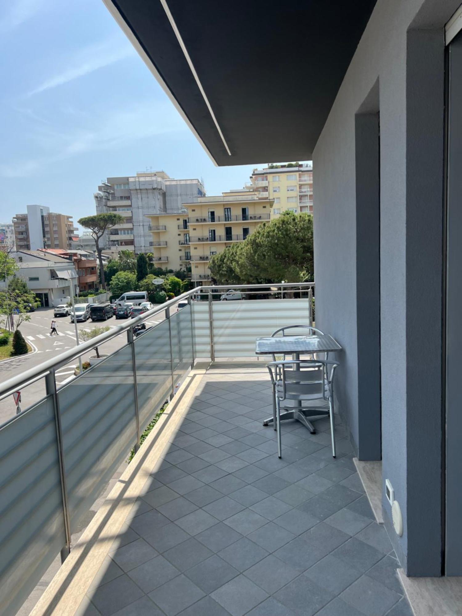 Appartamenti Residence Giardini Riccione Ngoại thất bức ảnh